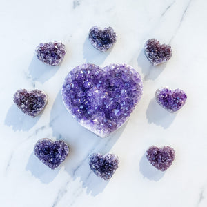 S1300 Amethyst crystal heart shaped cluster australia.amethyst heart australia.Natural raw amethyst crystal heart mini 4cm australia.gemrox sydney 1