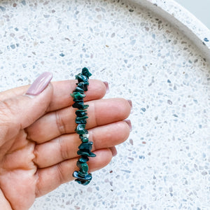 bloodstone crystal chip elastic stretch bracelet healing