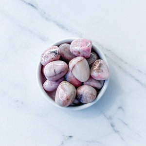 s962 Rhodonite Crystal Tumbled Stones Gemrox Australia