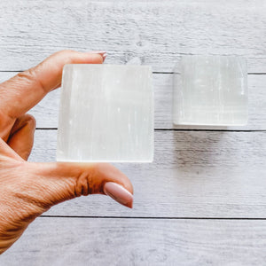 Selenite Crystal Cleansing/Charging Cube